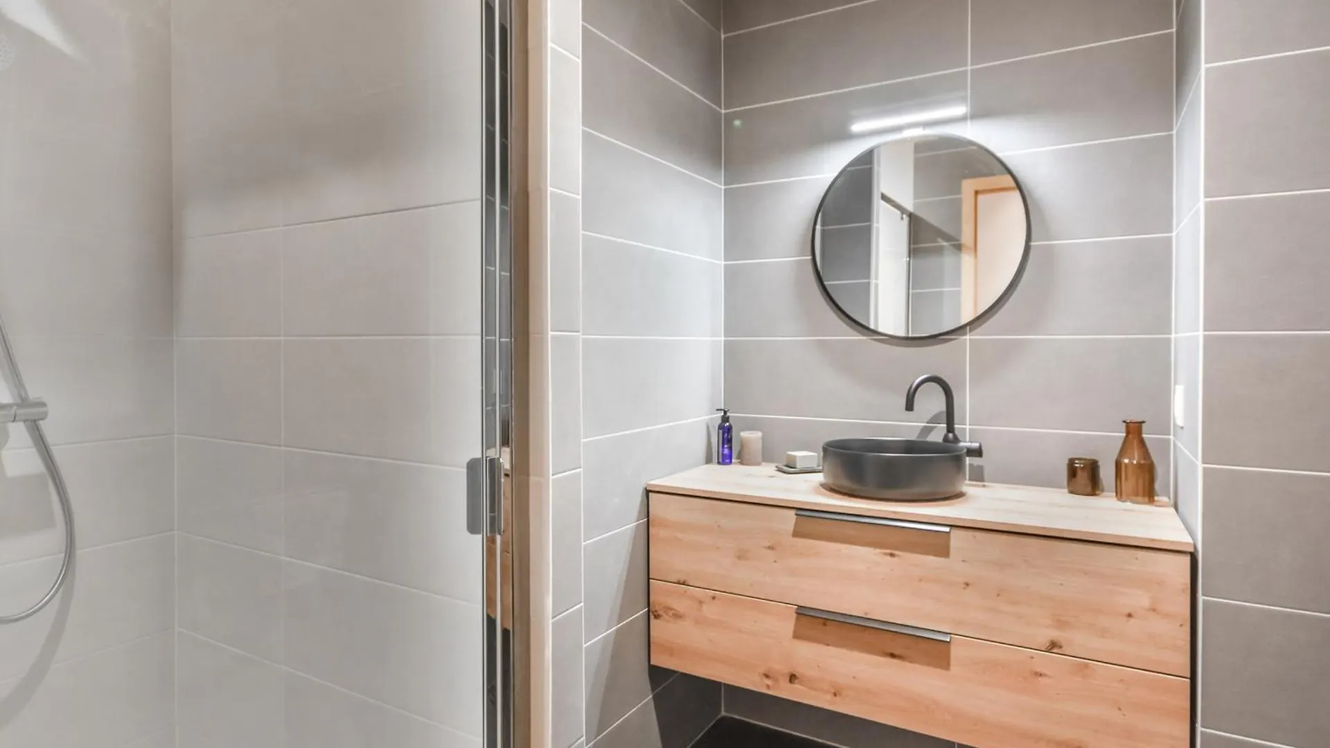 Appartement T3 Neuf Aux Gets - Pres Des Pistes, 2 Parkings + Box, Linge Inclus - Fr-1-685-71 Les Gets 0*,